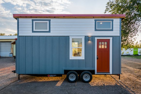 tiny-house-envy-julia