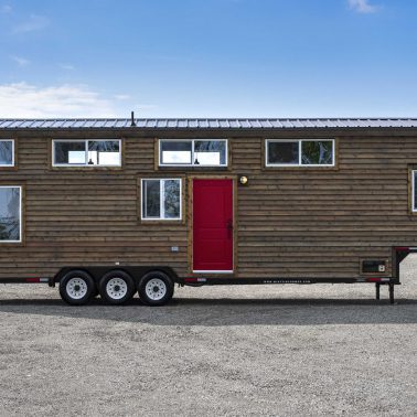 tiny-house-envy-canada-goose