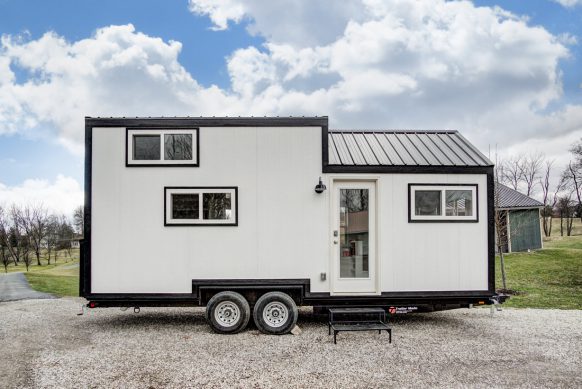 tiny house envy domino