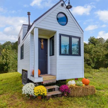tiny-house-envy-roost18
