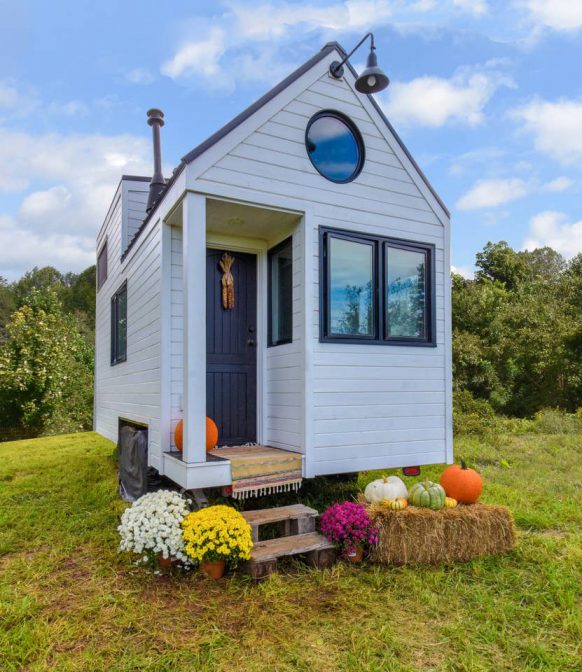 tiny-house-envy-roost18