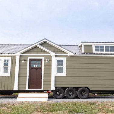 Tiny House Envy Craftsman