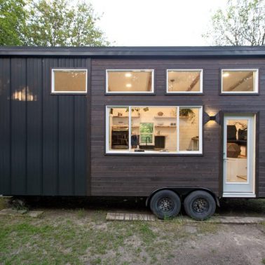 Tiny House Envy 26' house