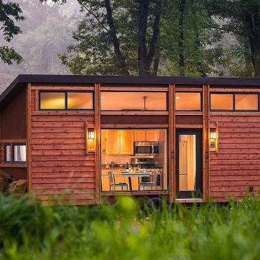 tiny home builders traveler