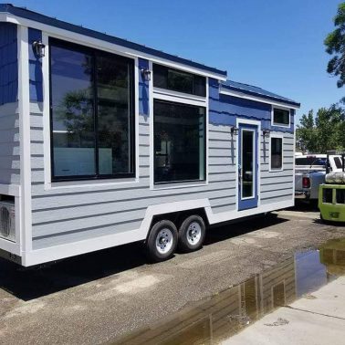 Tiny House Envy Beach house