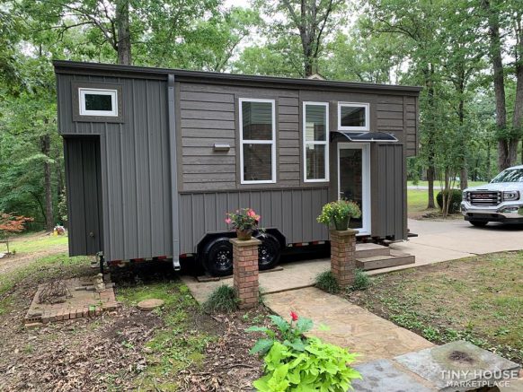 Tiny House Market Place