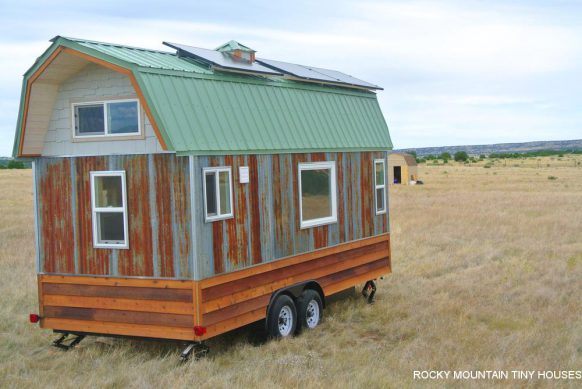 tiny barn