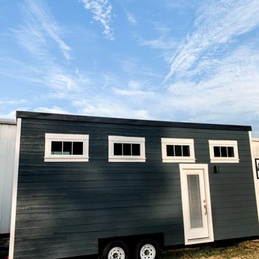 tiny house envy craftsman