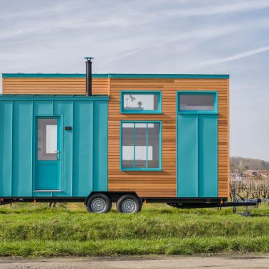 bold tiny house