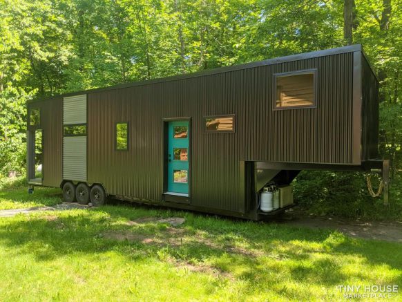 Tiny House with mud room