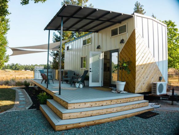 Tiny House outdoor kitchen