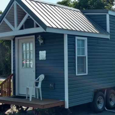 tiny house envy 18'