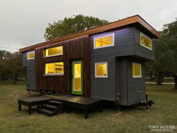 10' wide tiny house