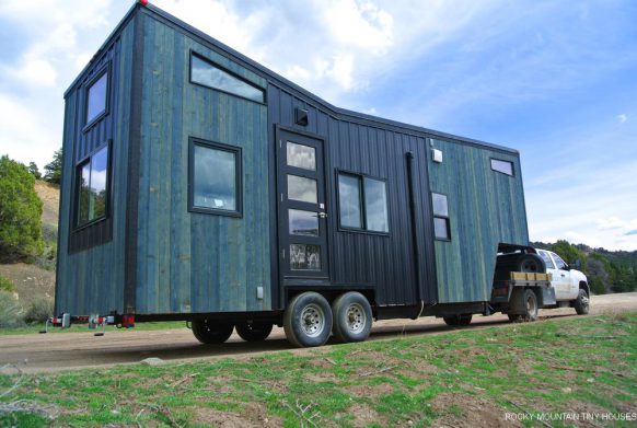 butterfly roof tiny house