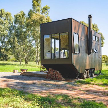 tiny house cabin