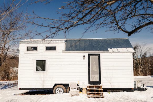 farmhouse tiny home