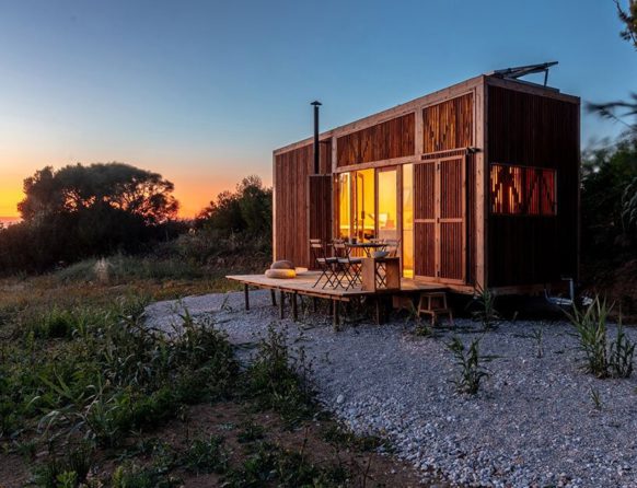 off grid tiny house